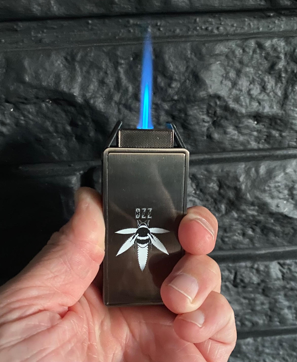 XL Bzz Butane Lighter