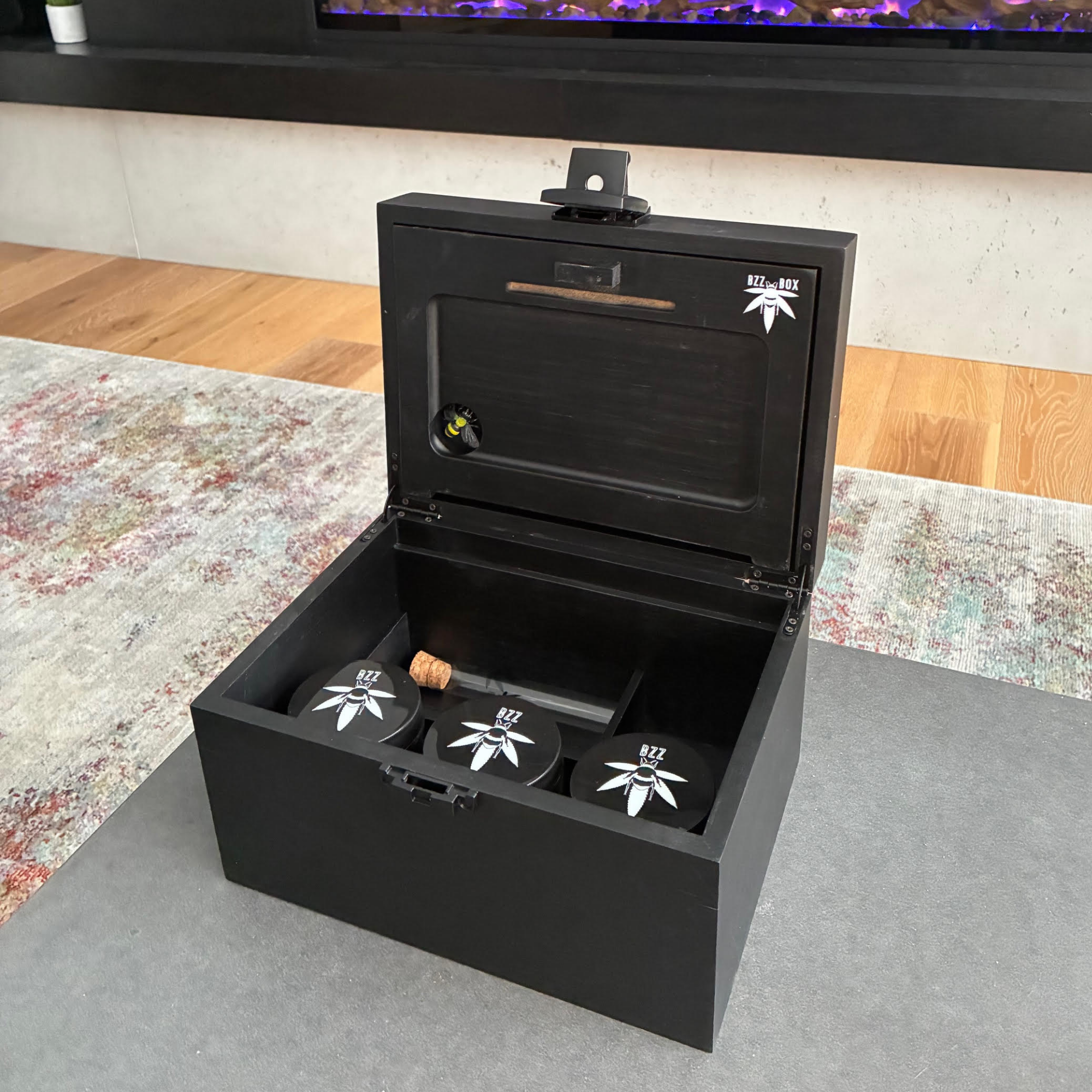 OG Black Bzz Box - Large Black Bamboo Lockable Smell-Proof Stash Box OG Black Bzz Box - Large Black Bamboo Lockable Smell-Proof Stash Box